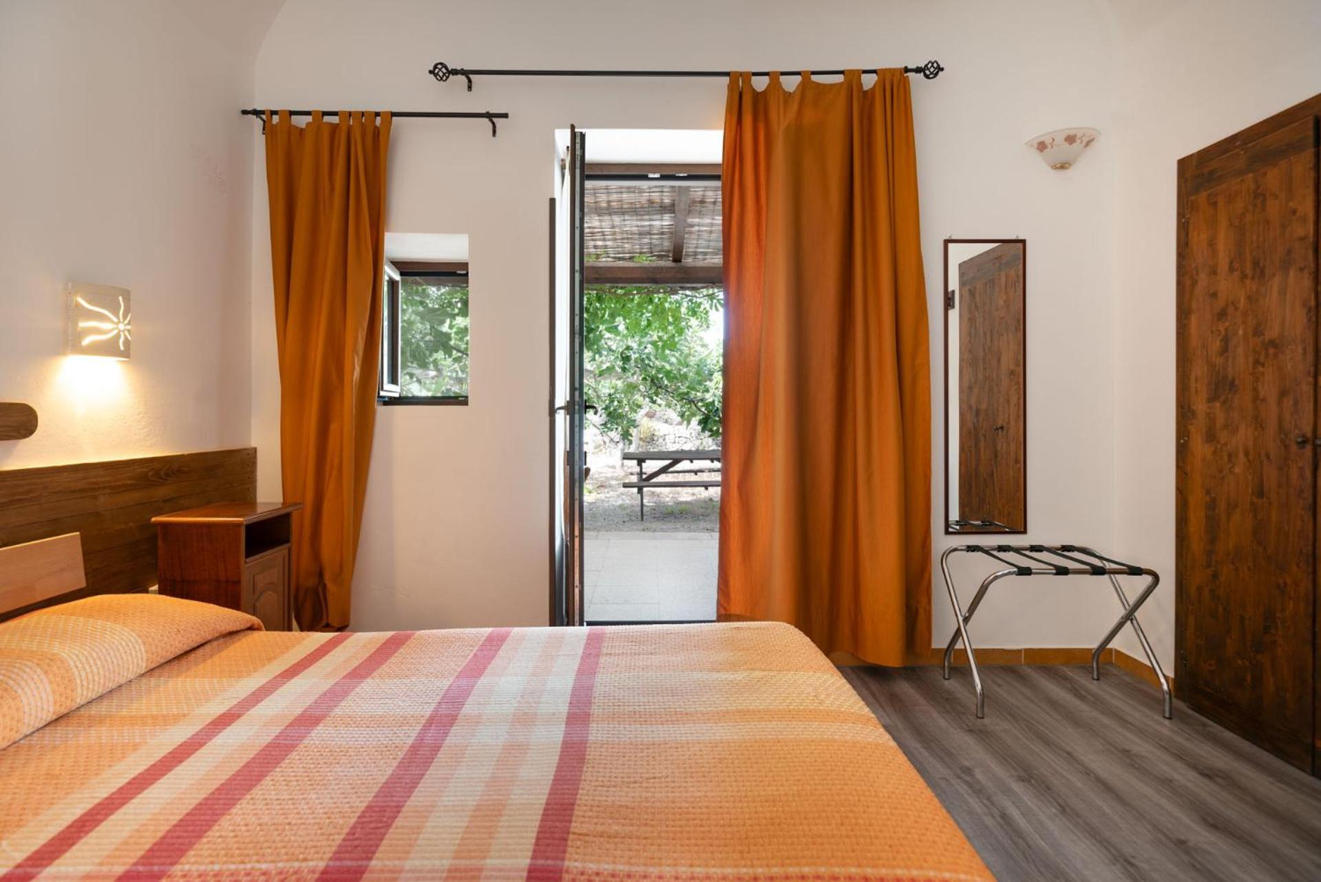 Bio-Agriturismo Masseria La Palombara 萨尔维 外观 照片