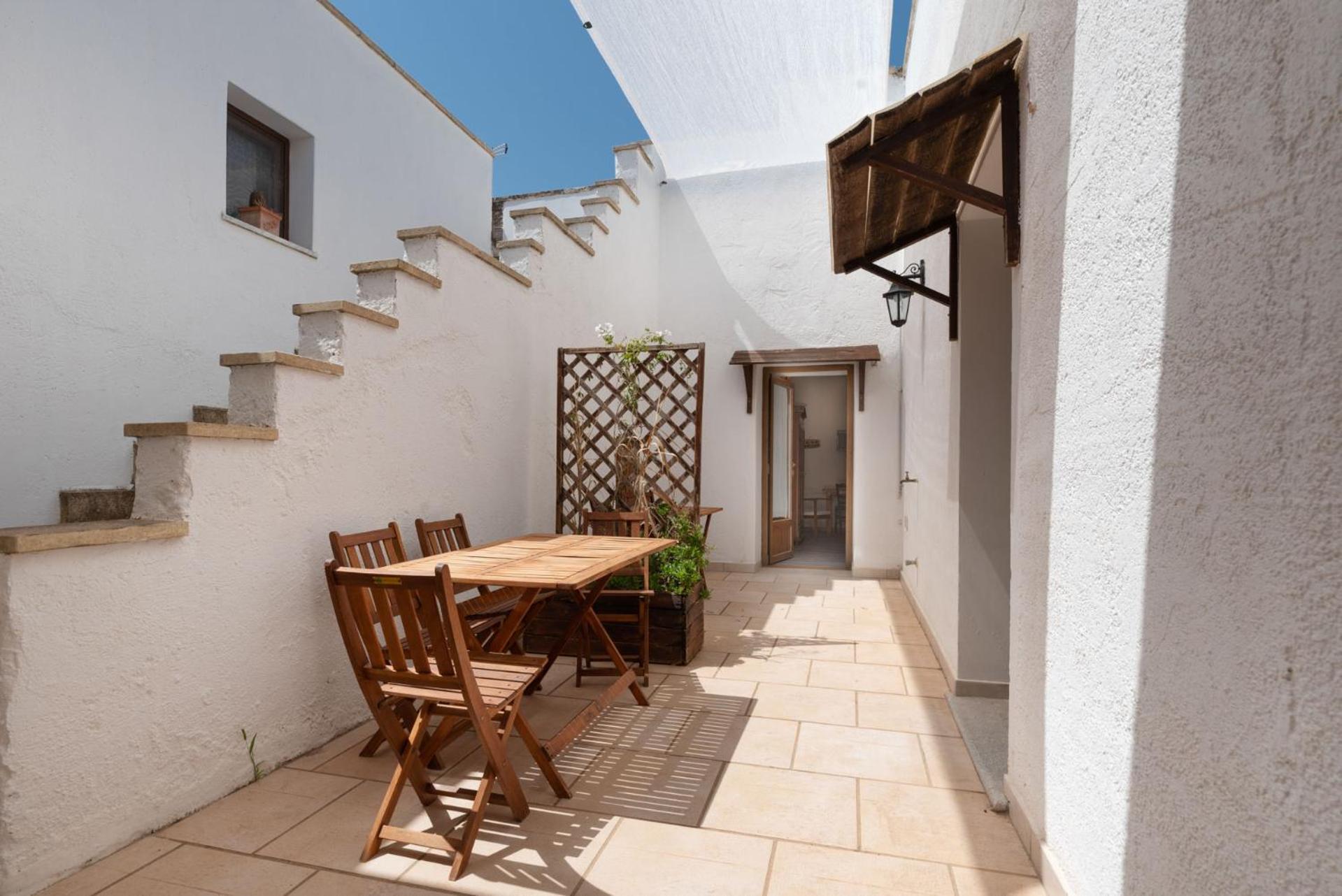 Bio-Agriturismo Masseria La Palombara 萨尔维 外观 照片